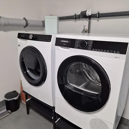 Apartment Luxsuite Still Und Komfort 1 Balkon Grill Tv-75 Zoll
