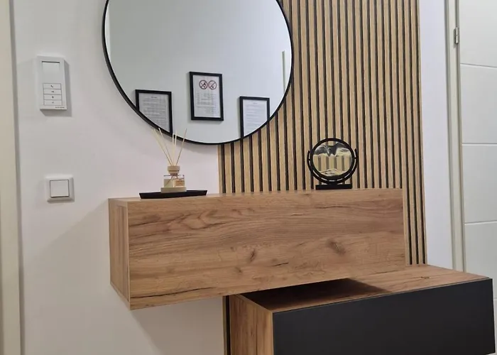 Luxsuite Still Und Komfort 1 Balkon Grill Tv-75 Zoll