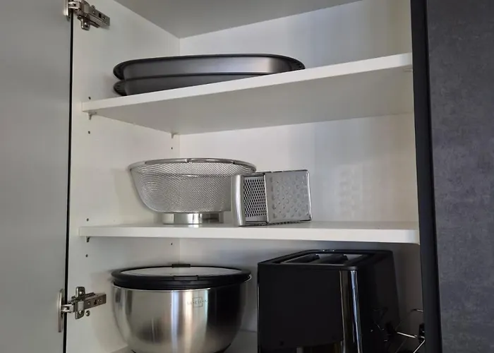 Luxsuite Still Und Komfort 1 Balkon Grill Tv-75 Zoll דירה *