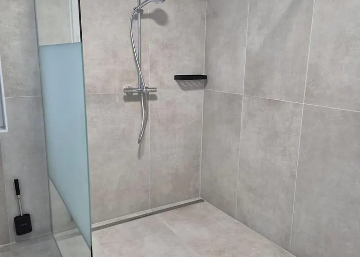 Apartamento Luxsuite Still Und Komfort 1 Balkon Grill Tv-75 Zoll Dinslaken